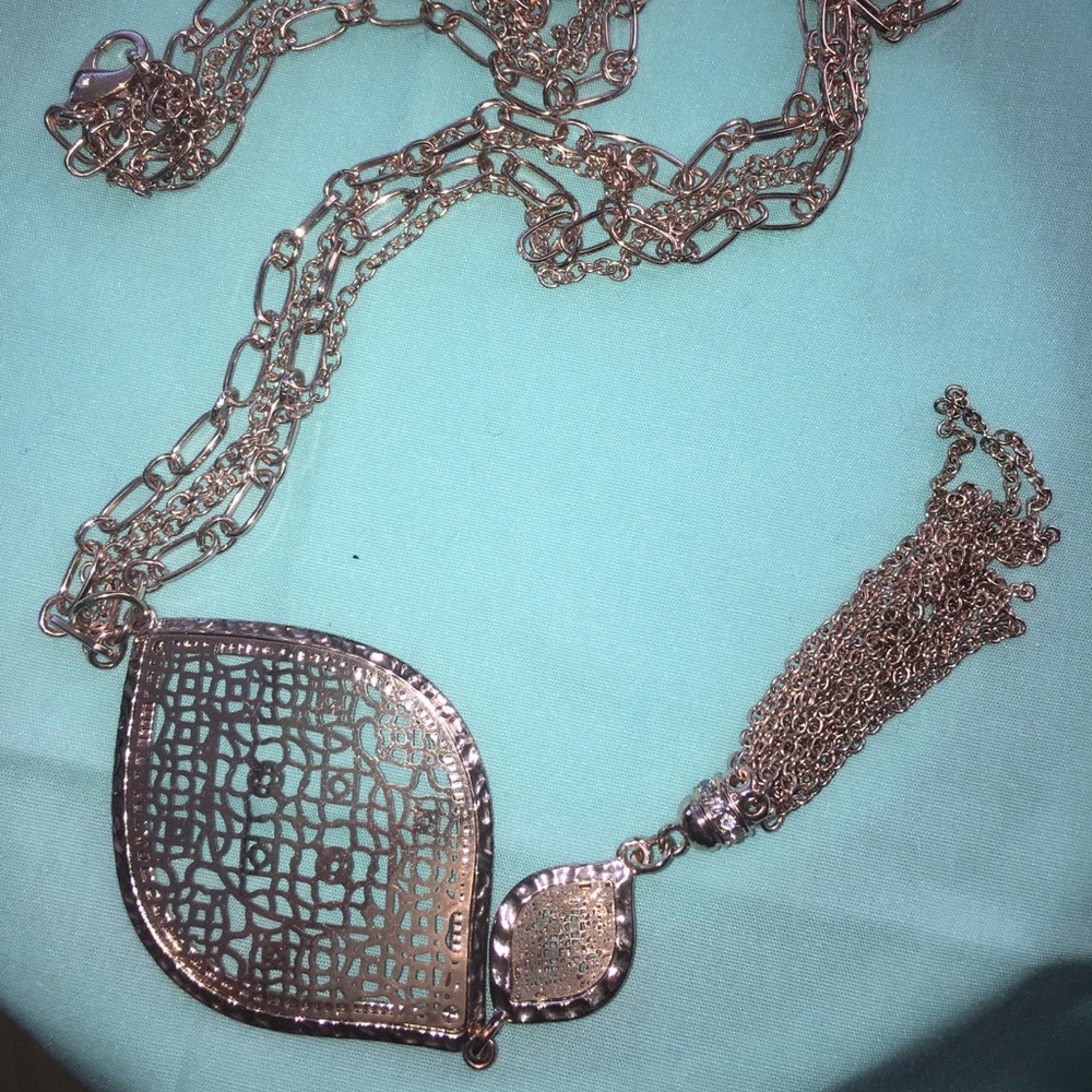 Rose gold colored necklace